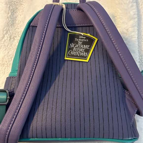 Disney Nightmare Before Christmas Lock Stock and Barrel Back pack New - Picture 3 of 3